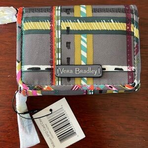 Vera Bradley RIFD wallet